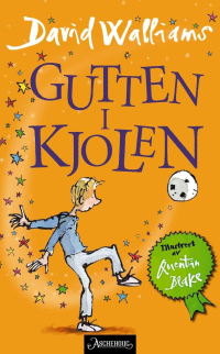 GUTTEN I KJOLEN