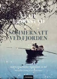 SOMMERNATT VED FJORDEN